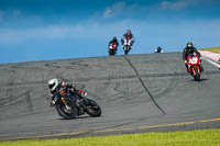 donington-no-limits-trackday;donington-park-photographs;donington-trackday-photographs;no-limits-trackdays;peter-wileman-photography;trackday-digital-images;trackday-photos